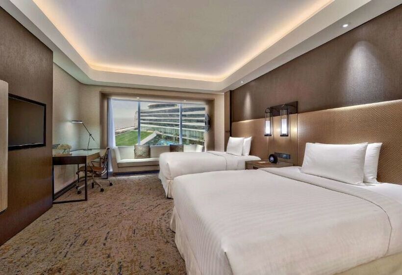 هتل Conrad Manila