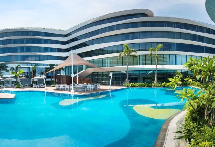 هتل Conrad Manila
