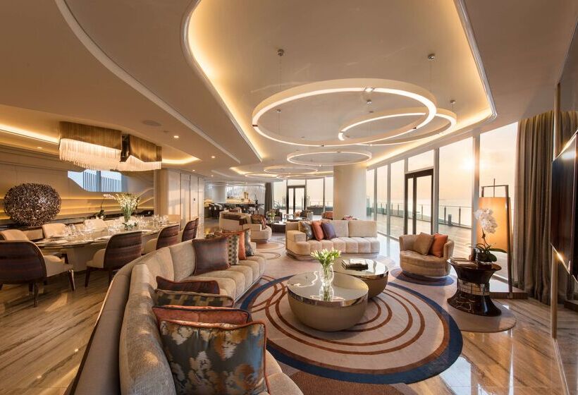 هتل Conrad Manila