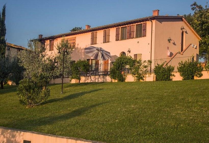 فندق Corte Tommasi Residence