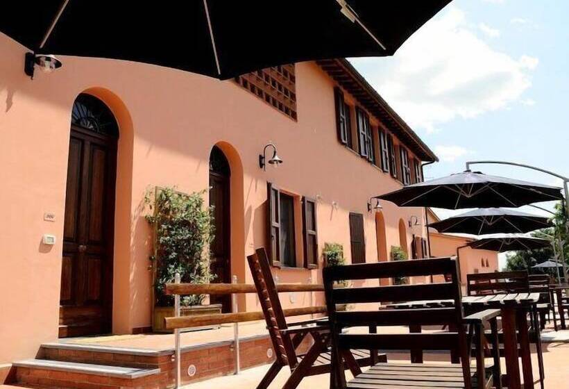 فندق Corte Tommasi Residence