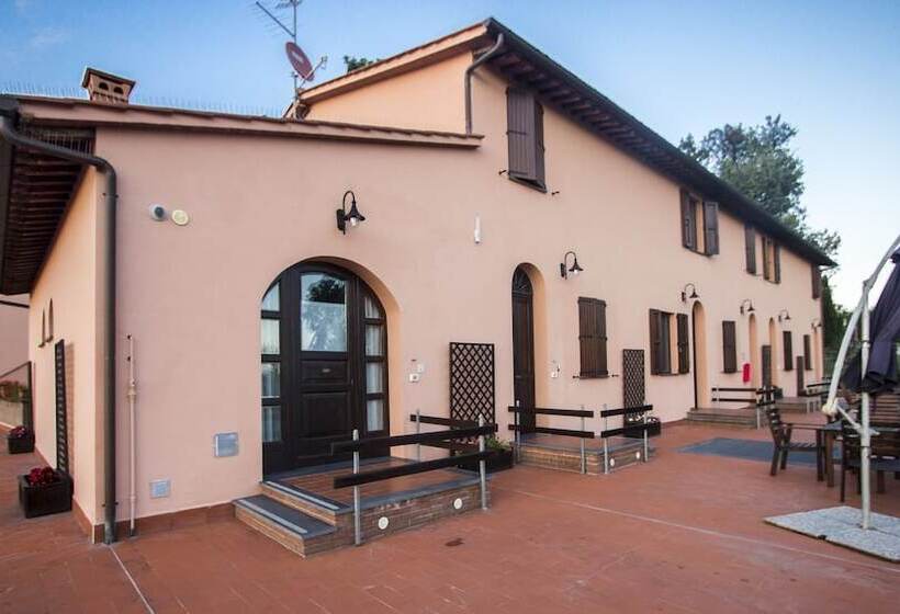 فندق Corte Tommasi Residence