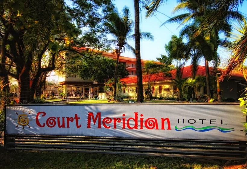 Court Meridian Hotel & Suites