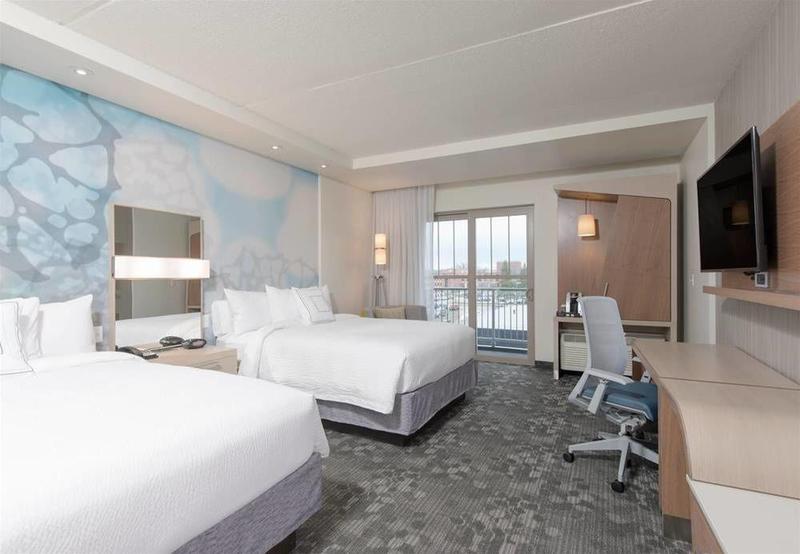 ホテル Courtyard By Marriott Holland Downtown