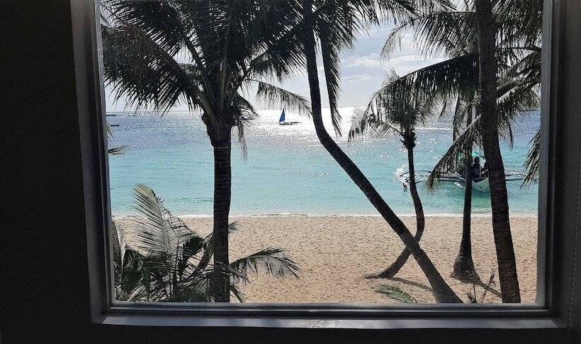 Hotel Divegurus Boracay Beach Resort