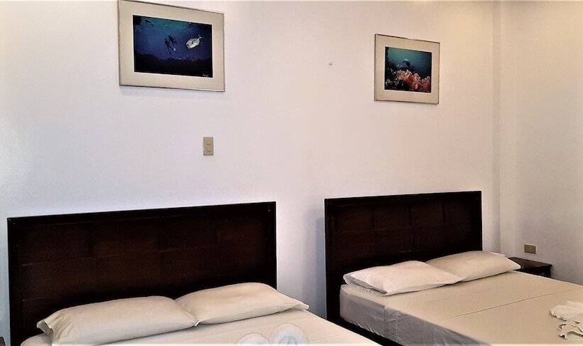 Hotel Divegurus Boracay Beach Resort