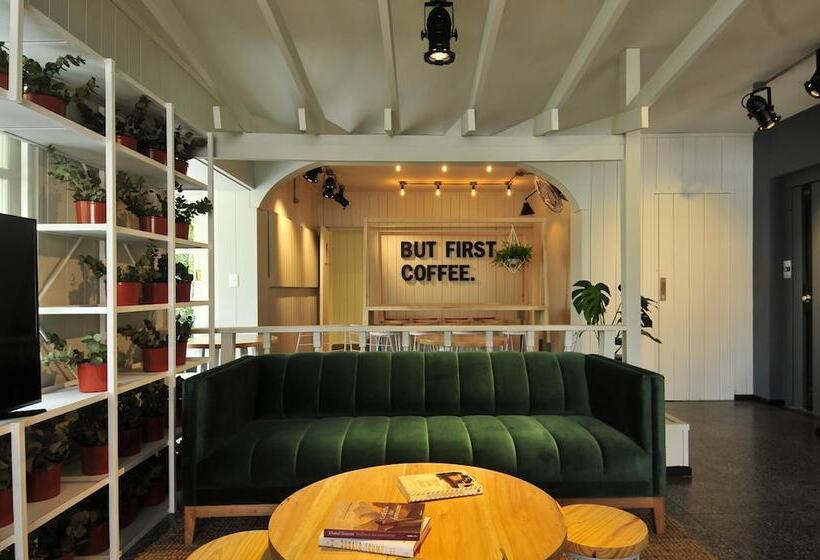 בית מלון כפרי Dollar