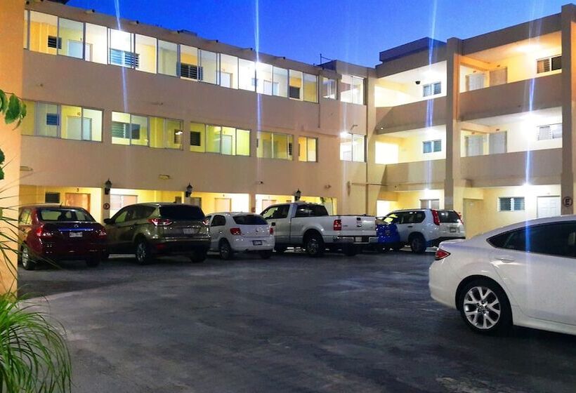 Отель El Marques