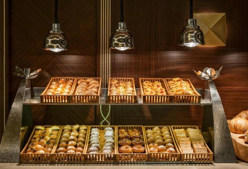 هتل Elite World Grand Istanbul Basin Ekspres