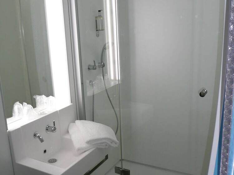 First Inn Hotel Paris Sud Les Ulis