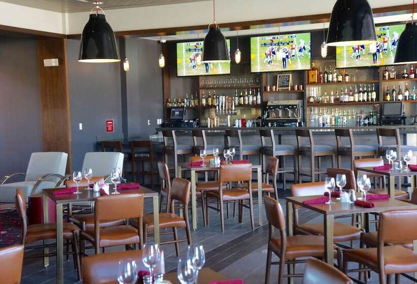 ホテル Four Points By Sheraton Midland