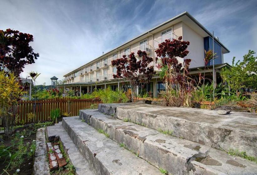 בית מלון כפרי Gazelle International