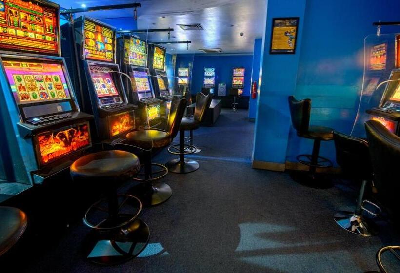 בית מלון כפרי Gazelle International