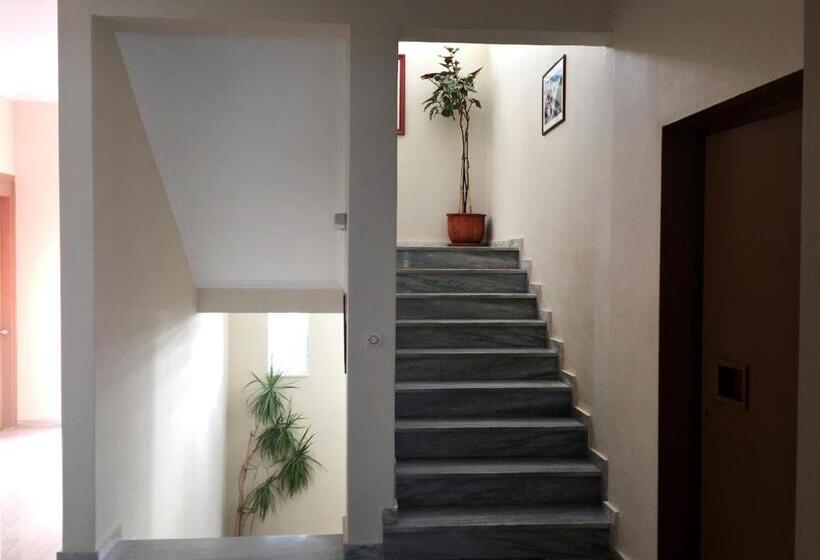 בית מלון כפרי Golden Sun