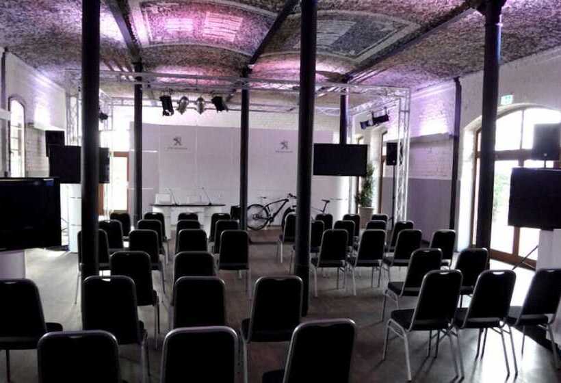 فندق Gut Hohenholz