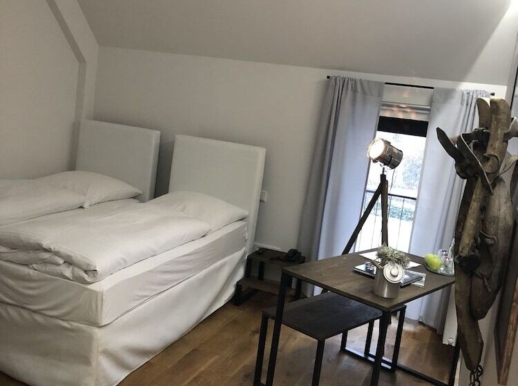 فندق Gut Hohenholz