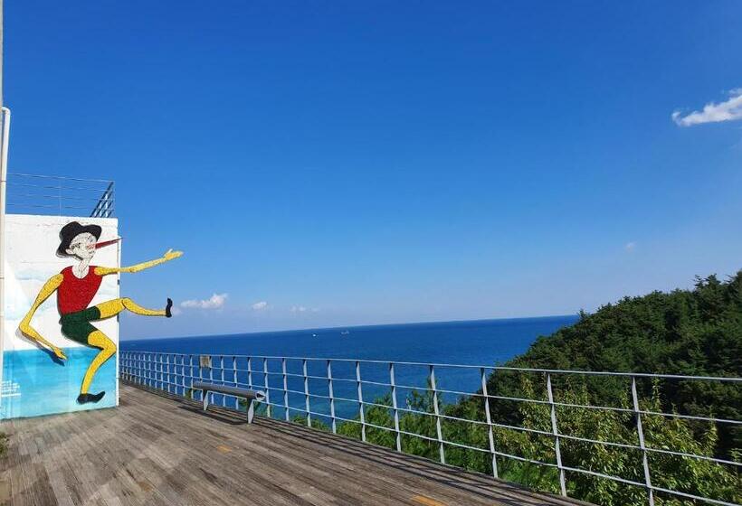 ホテル Haslla Art World Museum