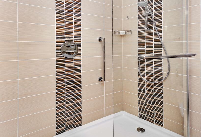 هتل Hilton Garden Inn Dubai, Mall Avenue