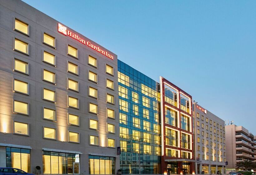 هتل Hilton Garden Inn Dubai, Mall Avenue