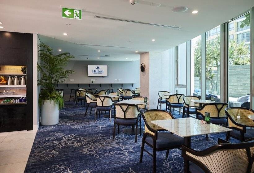 Hilton Surfers Paradise Hotel & Residences