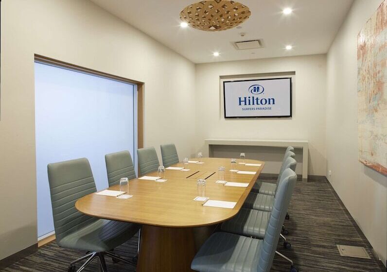 Hilton Surfers Paradise Hotel & Residences