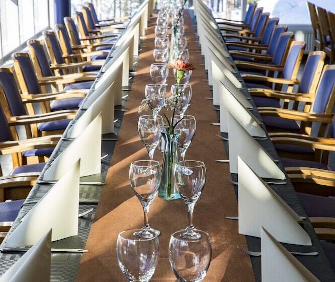 ホテル Holiday Club Kuusamon Tropiikki