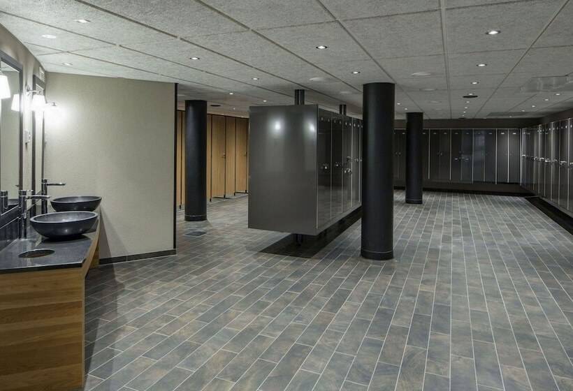 فندق Holiday Club Kuusamon Tropiikki