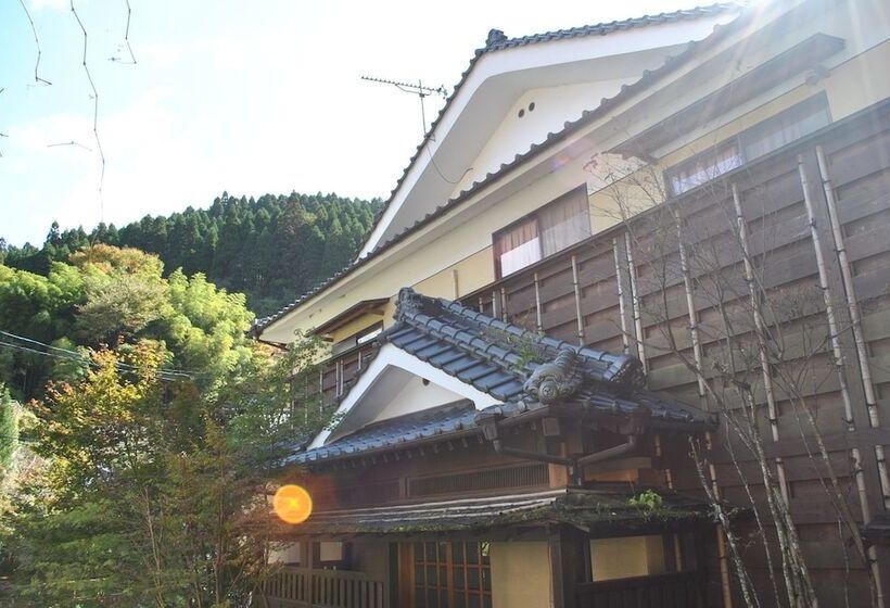 호텔 Hot Spring Inn Banya