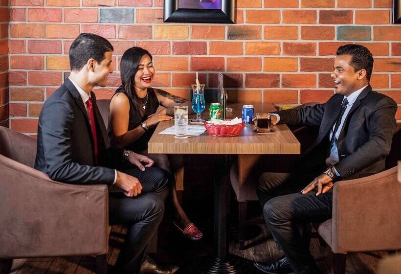 هتل Ibis Styles Dragon Mart Dubai