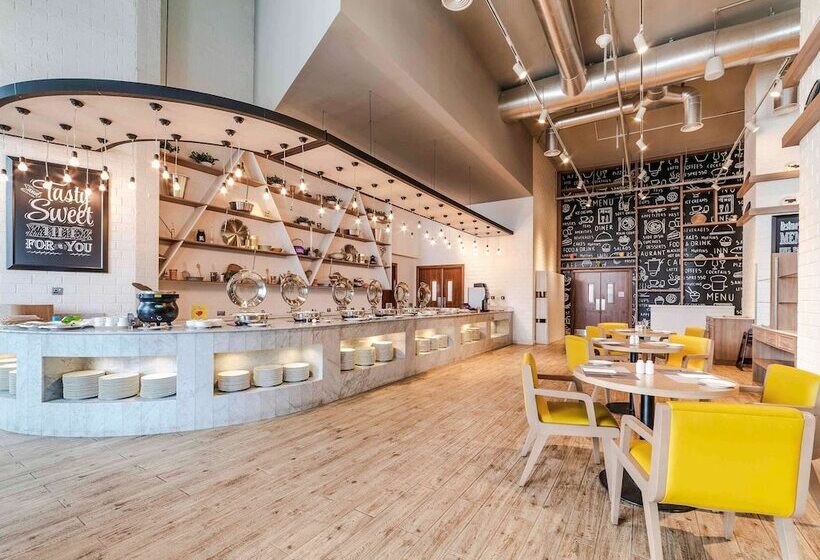 هتل Ibis Styles Dragon Mart Dubai