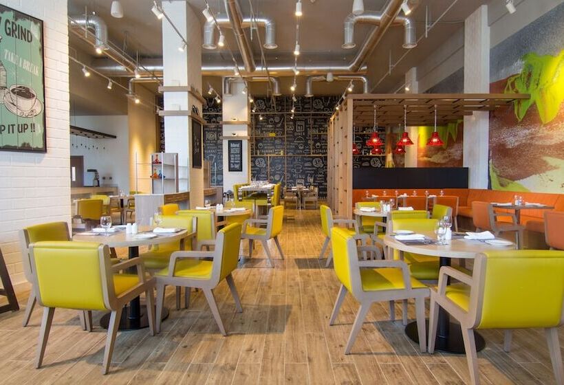 هتل Ibis Styles Dragon Mart Dubai