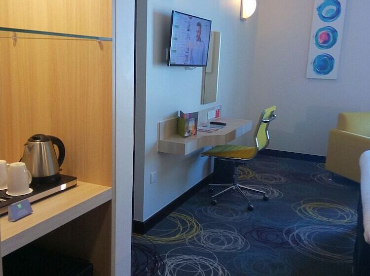 هتل Ibis Styles Dragon Mart Dubai