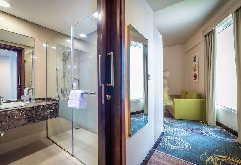 هتل Ibis Styles Dragon Mart Dubai