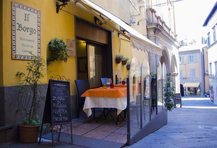 ホテル Il Borgo Ristorante Pizzeria Camere