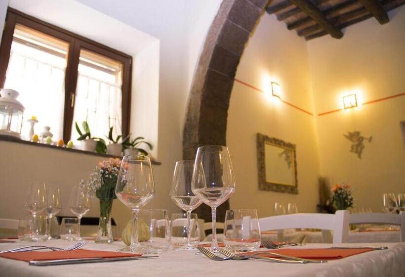 בית מלון כפרי Il Borgo Ristorante Pizzeria Camere