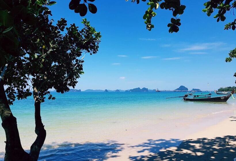 ホテル Isle Beach Resort