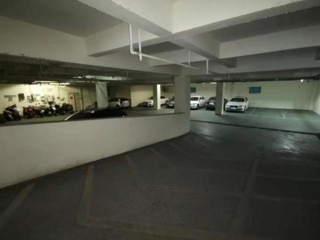 호텔 Jinjiang Inn Select Zhenjiang Xijingdu Daxi Road