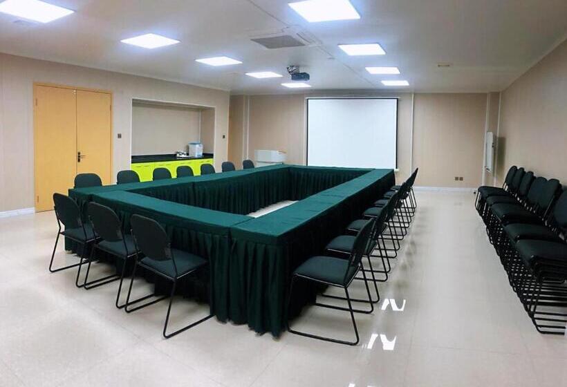 호텔 Jinjiang Inn Select Zhenjiang Xijingdu Daxi Road