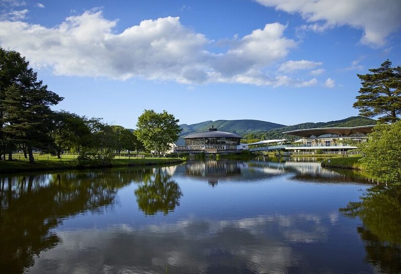 Karuizawa Prince Hotel West