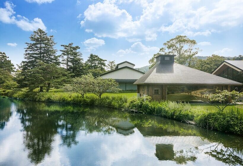Karuizawa Prince Hotel West