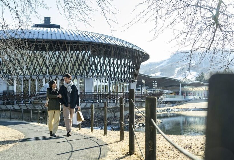 Karuizawa Prince Hotel West