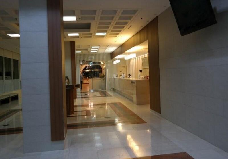 酒店 Kumho Tongyeong Marina Resort