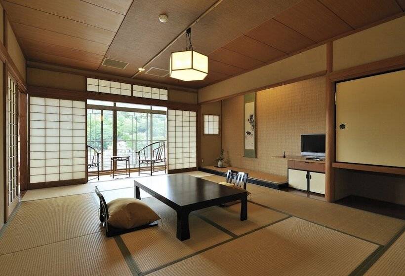 هتل Kyoto Uji Hanayashiki Ukifuneen