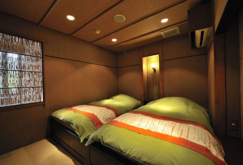 هتل Kyoto Uji Hanayashiki Ukifuneen