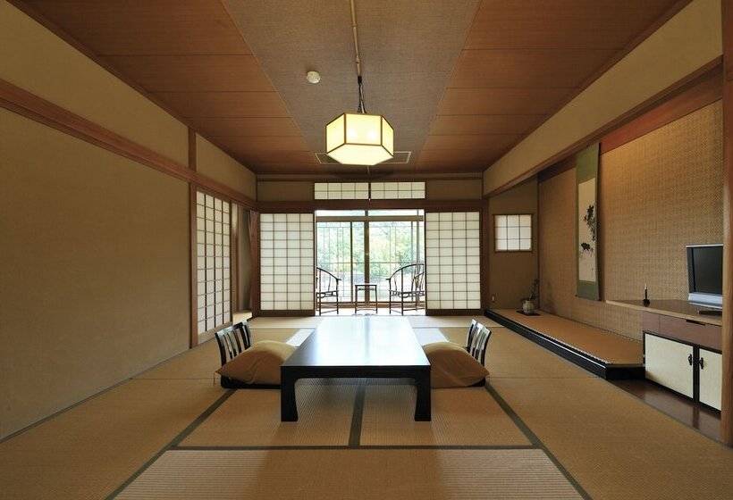 هتل Kyoto Uji Hanayashiki Ukifuneen