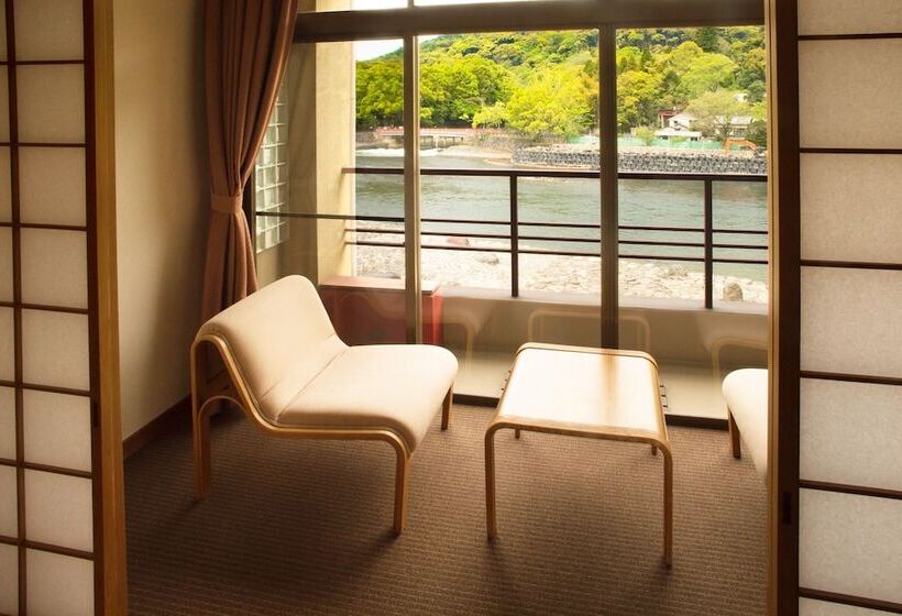 هتل Kyoto Uji Hanayashiki Ukifuneen