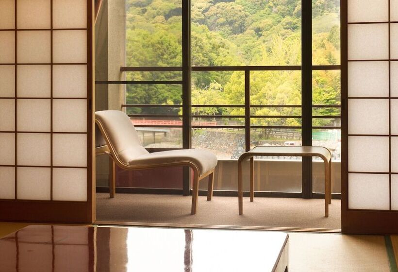 هتل Kyoto Uji Hanayashiki Ukifuneen