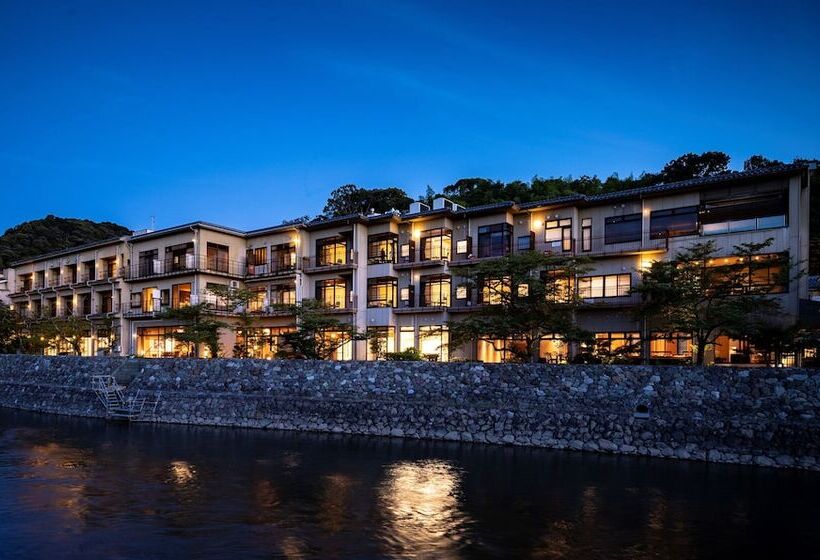 هتل Kyoto Uji Hanayashiki Ukifuneen