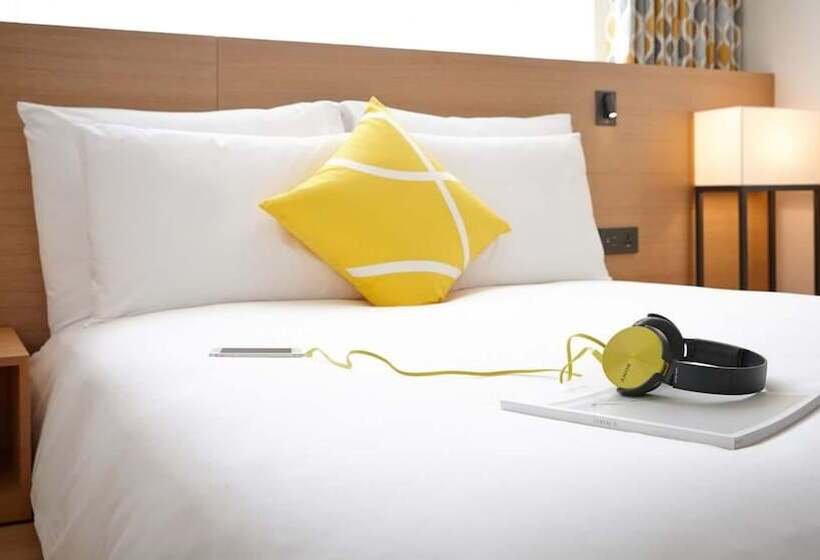 Hotel L7 Myeongdong By Lotte