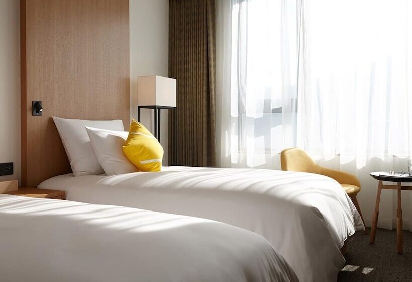 Hotel L7 Myeongdong By Lotte